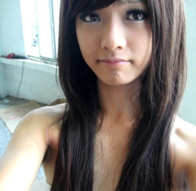 美し過ぎるスーパー女装娘デビュー